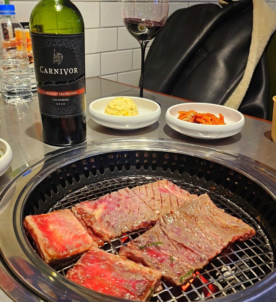 충무로 맛집 청기와타운 충무로점, 콜키지프리 카니버 와인 페어링