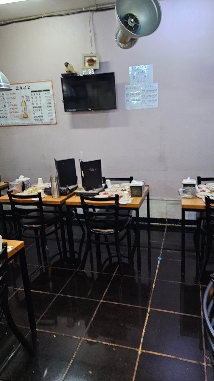 장승배기 운봉산장, 예약 전쟁 뚫고 다녀온 콜키지프리 양고기 맛집 사진 4