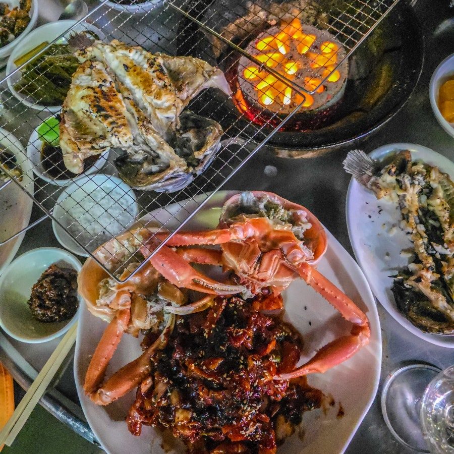 속초 동명항 포차거리 맛집 부두식당 콜키지프리 야장 홍게무침 생선구이 사진 5